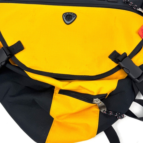 AMPAC Messanger Bag with Adjustable Straps Yellow and Black - Picture 3 of 10